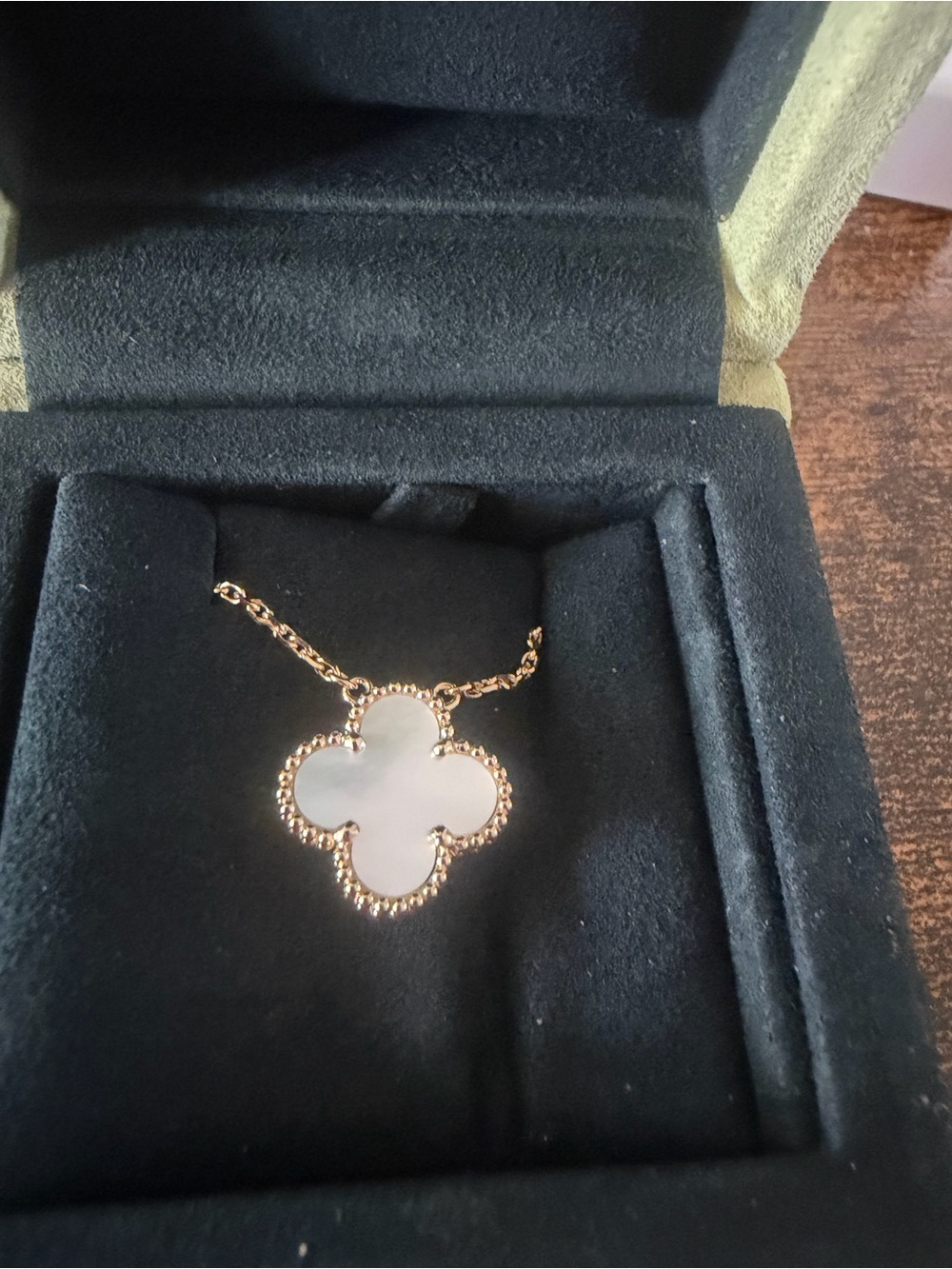 Van Cleef & Arpels White Mother-of-Pearl Clover Necklace in Rose Gold